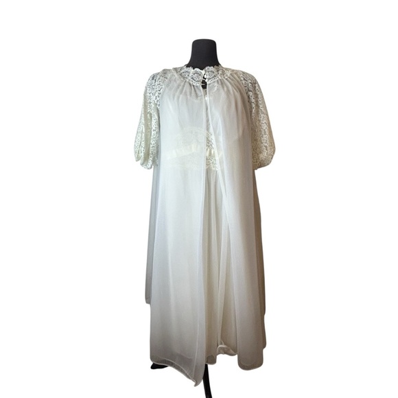 Vanity Fair Retro 60s Peignoir Two Piece Romantic Lace Nightgown & Robe Set S/M - Picture 7 of 15